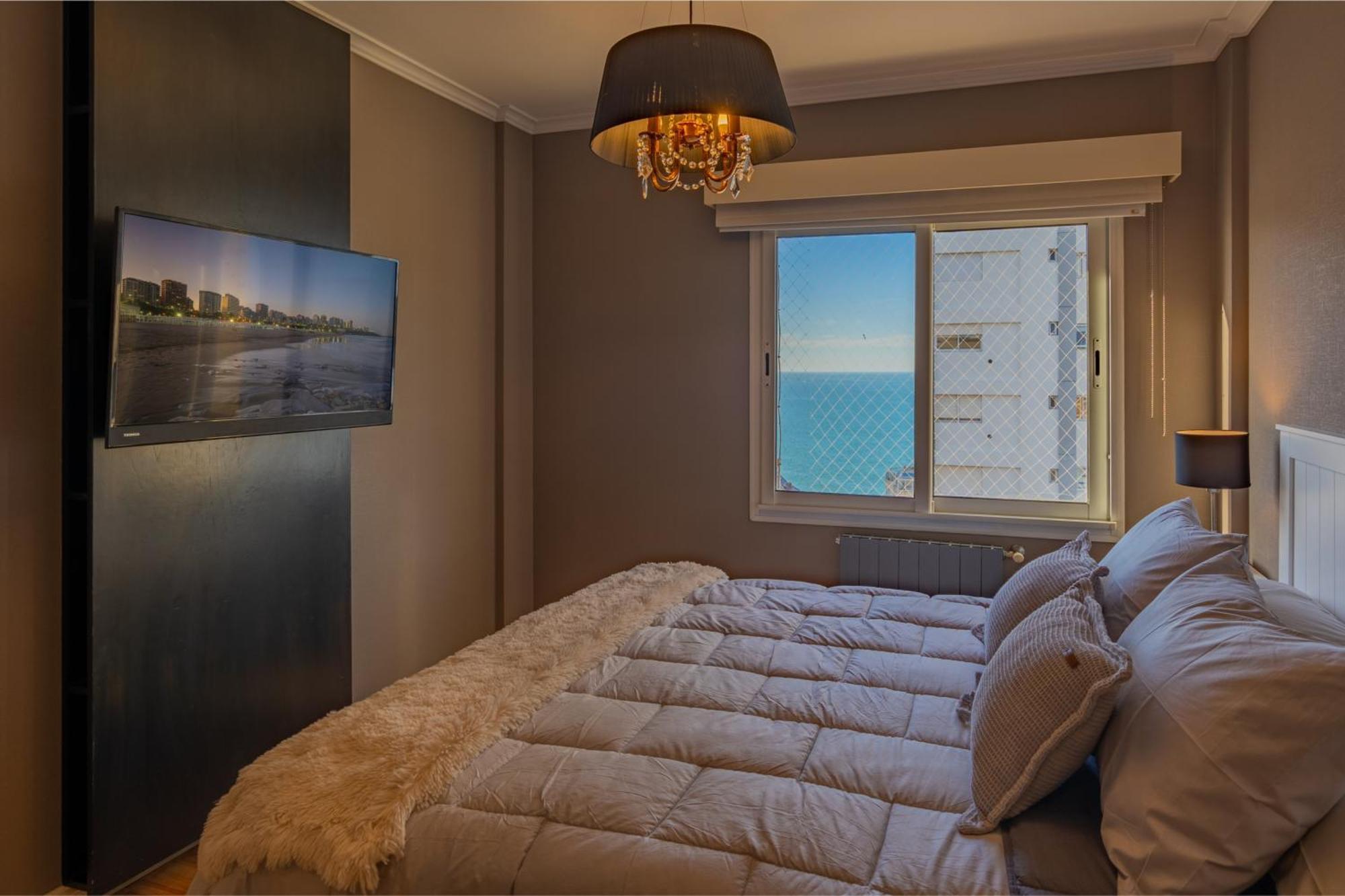 Apartamento Departamento Varese Güemes Alta Gama Luxury 4/5 Pax Vista Mar Mar del Plata