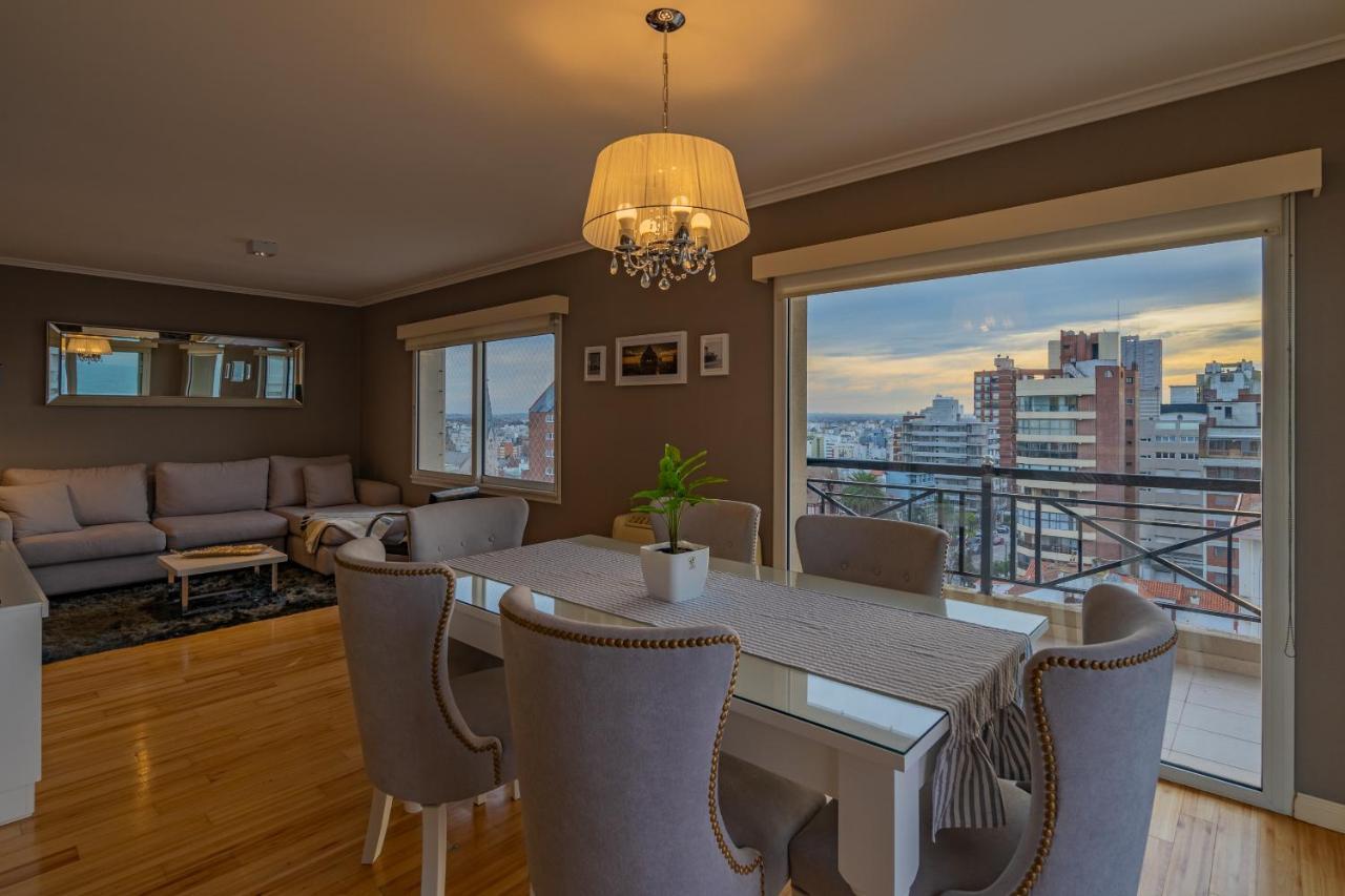 Apartamento Departamento Varese Güemes Alta Gama Luxury 4/5 Pax Vista Mar Mar del Plata